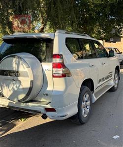 تۆیۆتا لاندكروزر پرادۆ